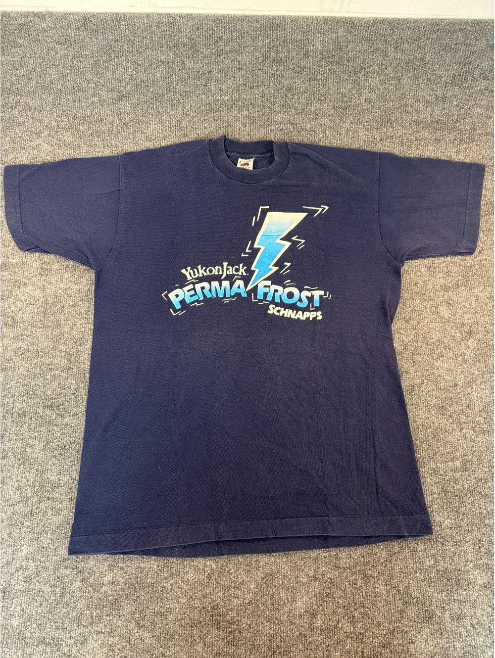 Vintage Yukon Jack Perma Frost Schnapps Shirt Mens Large Lightning Promo 90s